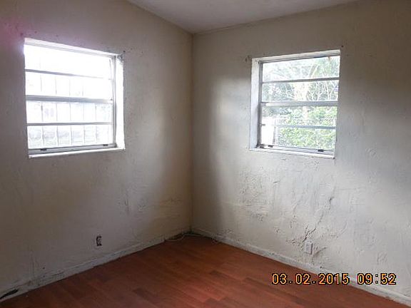 5th image of 11500 Lincoln Blvd