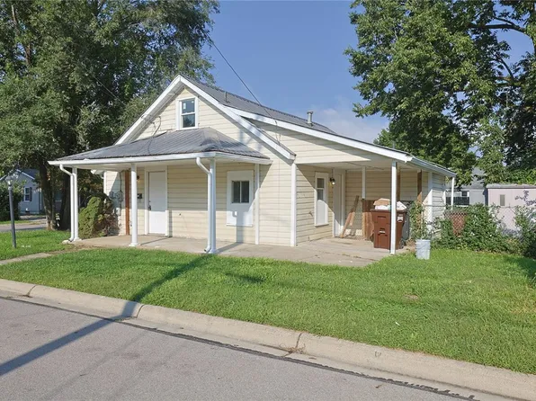 239 Cedar St, Franklin, OH 45005