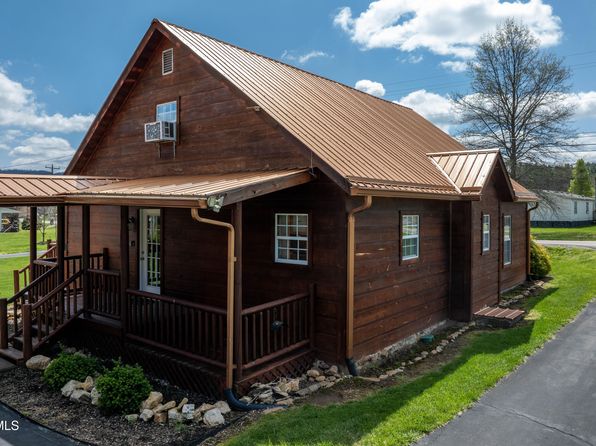 2160 Highway 421 N, Mountain City, TN 37683