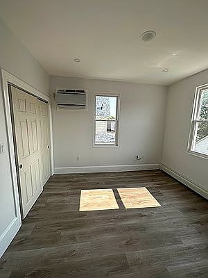 4th image of 42-26 Utopia Pkwy #2
