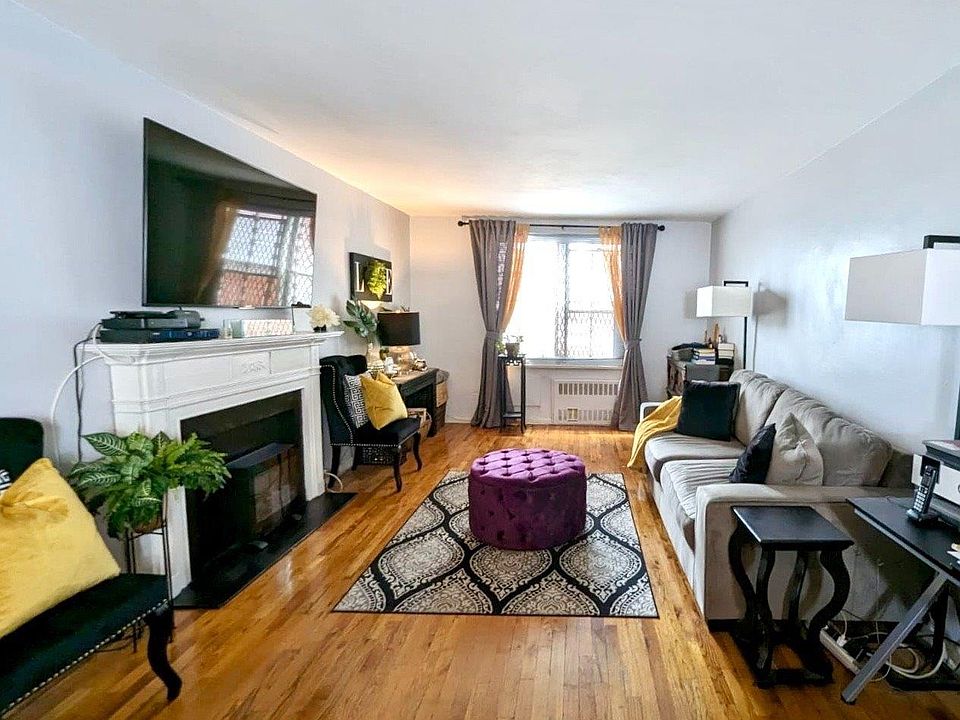 1st image of 1040 Neilson Street #2G