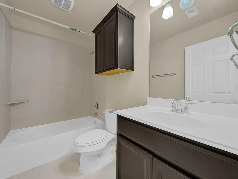 16911 Wedgeside Park — Photo 19