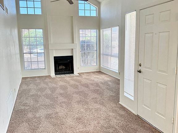 4th image of 6319 W Townley Ave