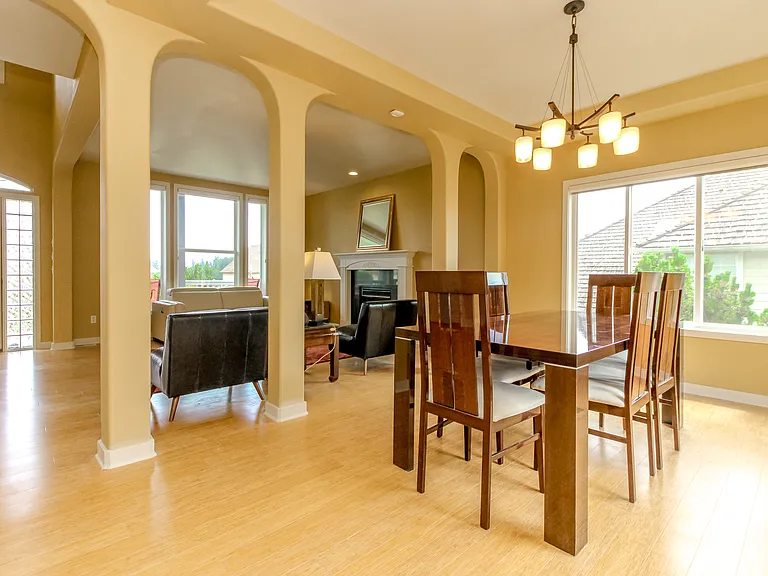 3904 53rd St NE — Photo 11