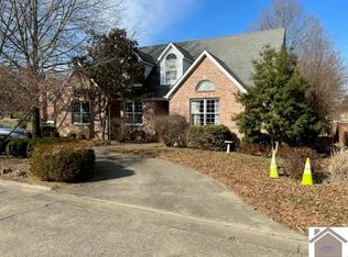 104 Arbor Ct, Mayfield, KY 42066