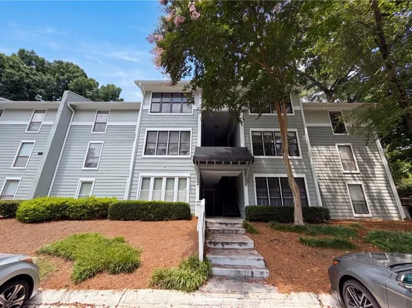 216 Summit North Dr NE, Atlanta, GA 30324