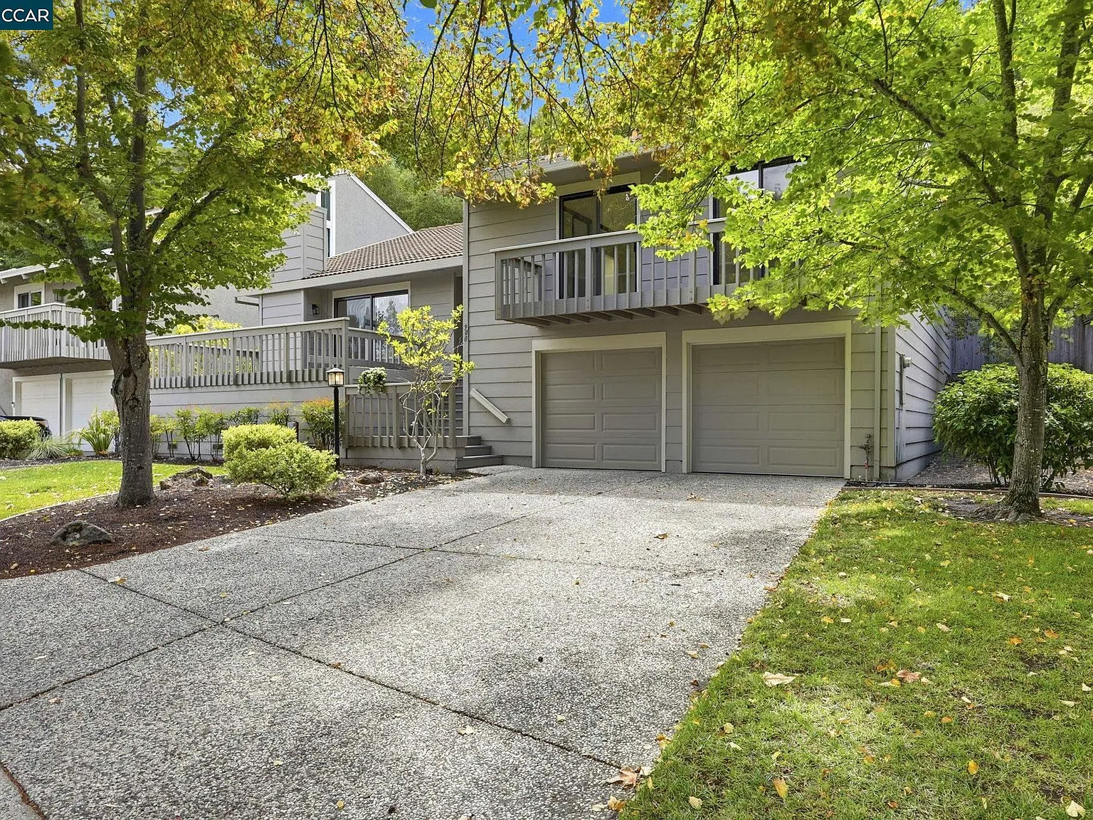 3 bed, 1819 sqft, $7,200 — Photo 3