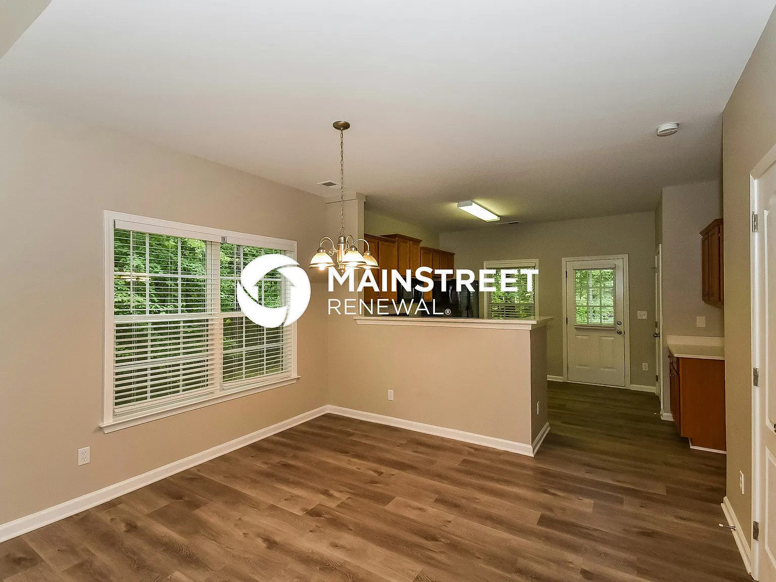 78 Carmen Way — Photo 4
