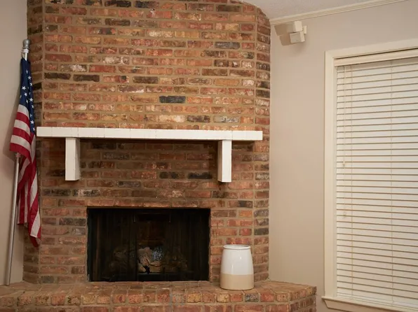 1313 Chestnut Dr, Morgan City, LA 70380