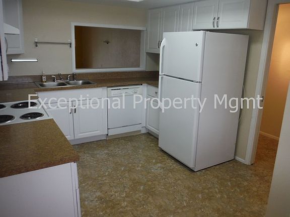 4th image of 4707 Santa Barbara Blvd APT B3