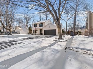 8337 Cherry Blossom Ln, Holland, OH 43528