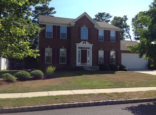 30 Gallant Fox Ln, Egg Harbor Township, NJ 08234