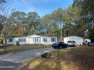 260 Baytree Ct NW, Calabash, NC 28467