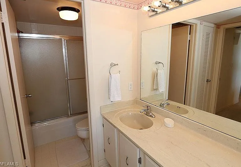 3443 Gulf Shore Blvd N #804 — Photo 10