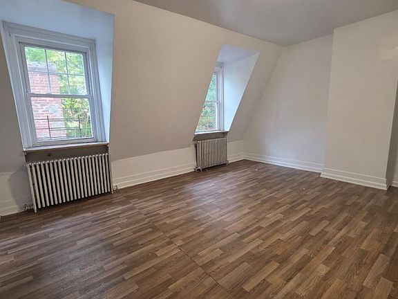 5th image of 160 Buena Vista Ave