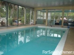 490 Casa Ybel Rd, Sanibel, FL 33957