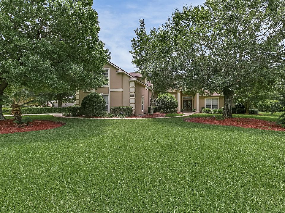 Beautiful Deercreek Home