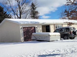 302 N Birch St, Kalkaska, MI 49646
