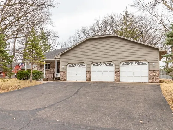 5439 264th St, Wyoming, MN 55092