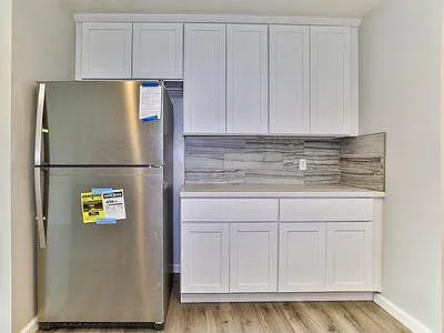 Chef's kitchen, lots of storage and counter space
