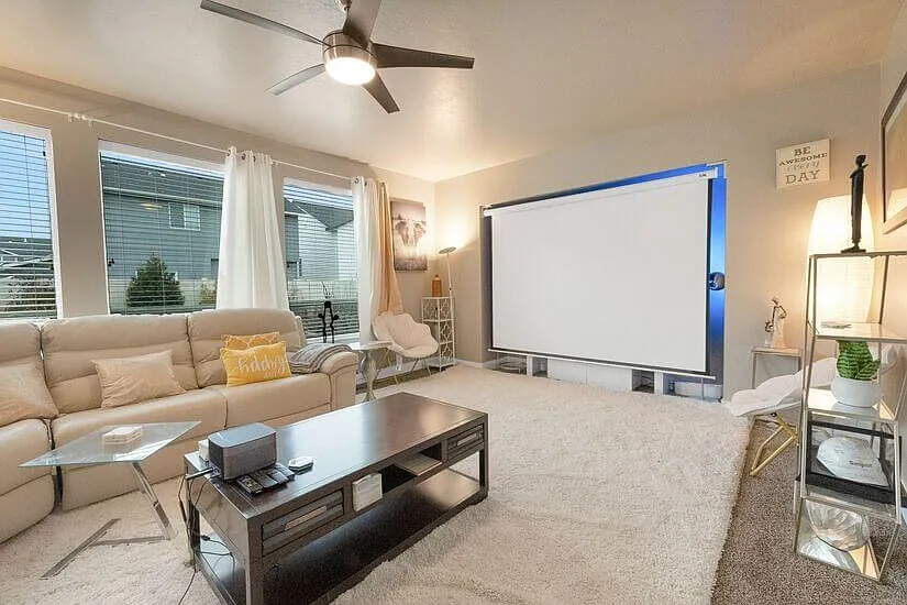 Furnished Executive Rental Home in Boise — Photo 2