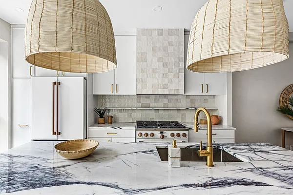 Rented by Compass | media 19