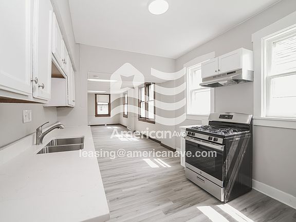 1787972_005_kitchen_12842658.jpg