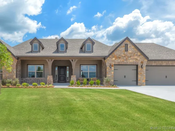 1482 Bayshore Dr, Sand Springs, OK 74063