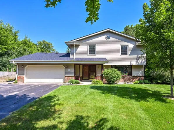 S67W14570 Gaulke COURT, Muskego, WI 53150