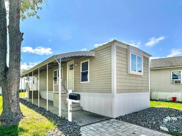 76 Bayshore Mobile Mnr, Hazlet, NJ 07730