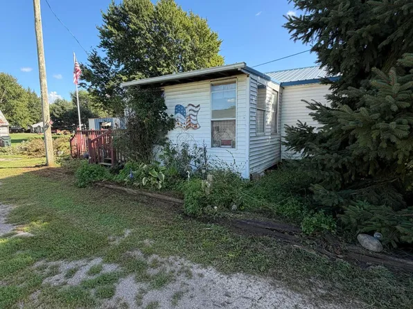 1136 S Clay St, Delphos, OH 45833