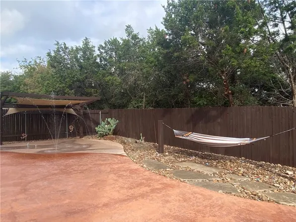 2207 Lauren Loop, Leander, TX 78641