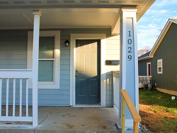 2nd image of 1027 Saint Paul St #1029