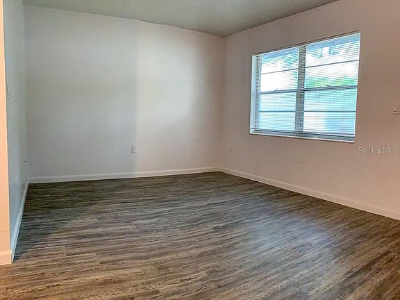 3rd image of 1213 NW 39th Ave APT B4