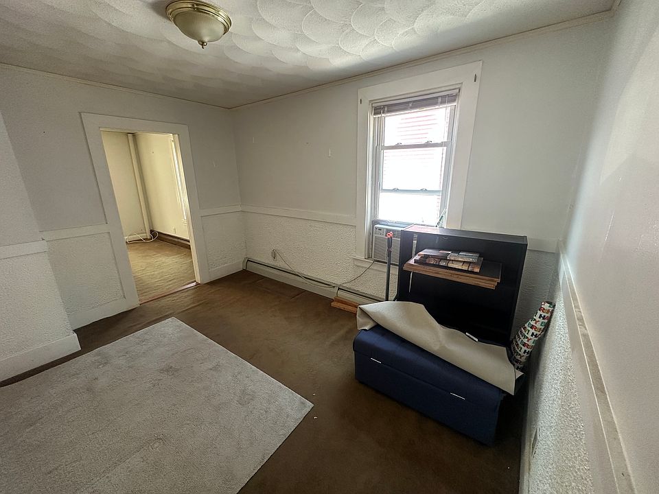 Office area between kitchen and living room (will be empty on move-in)