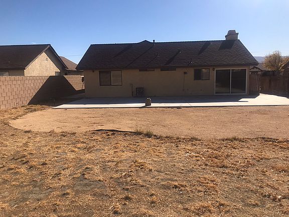 4th image of 1737 W Avenue K9