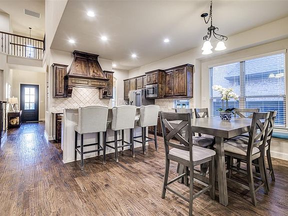 5th image of 5718 Lightfoot Ln