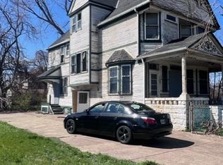 2380 E 40th St, Cleveland, OH 44104