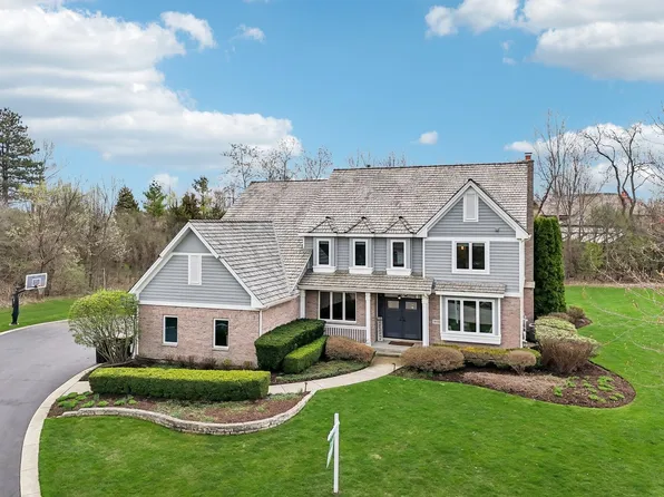 14101 W Rodmell Ct, Libertyville, IL 60048