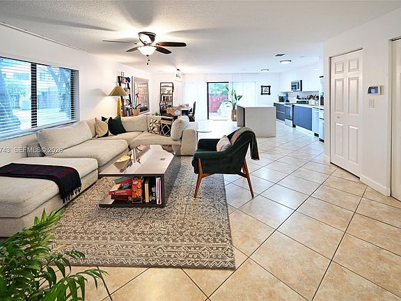 4th image of 3813 Simms St #3813