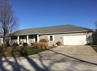 292 S Joynt Rd, Decatur, IL 62522