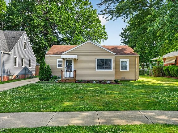 2nd image of 2701 Tuxedo Ave