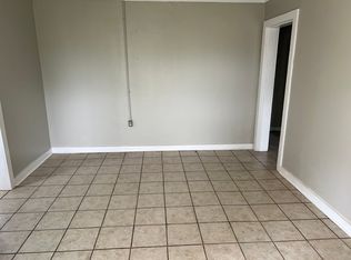 828B Carlisle Ave #B, Guntersville, AL 35976