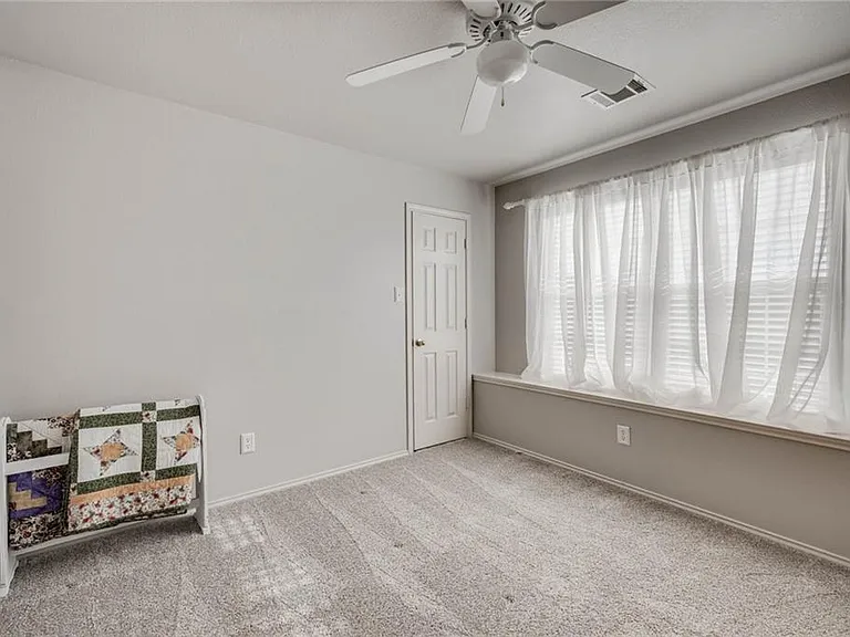 1405 Faustino Cv — Photo 30