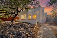 photo property thumbnail