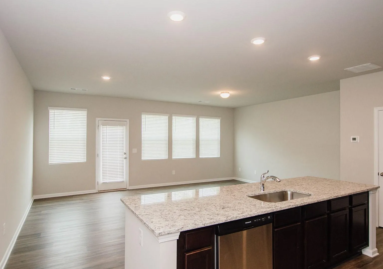 289 Whitetail Cir — Photo 2