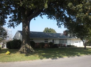 525 Meadow Ln, Fort Scott, KS 66701