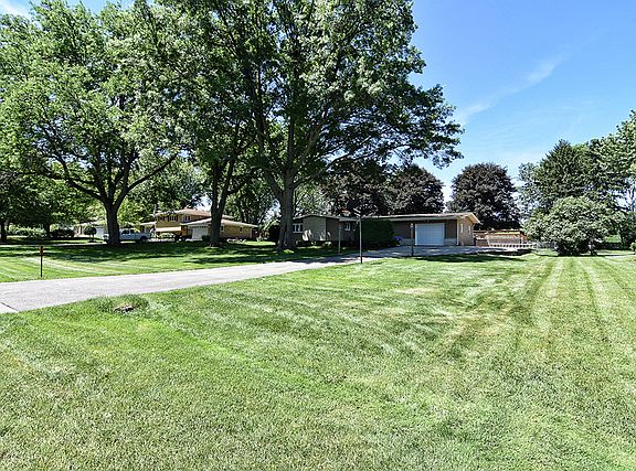 2nd image of 11N670 Win Haven Dr