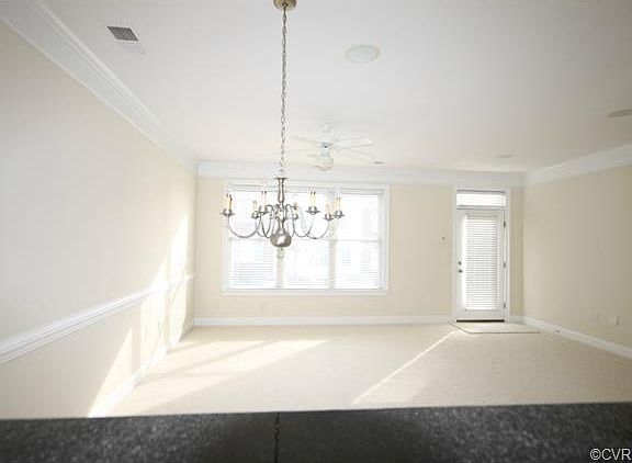 5th image of 705 S Pine St
