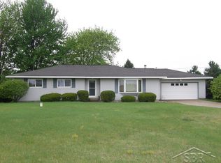 15100 Briggs Rd, Chesaning, MI 48616